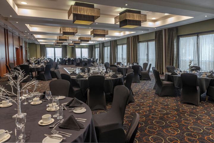 Ballroom/Hall 60 of 75