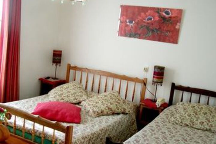 Room 13 of 22