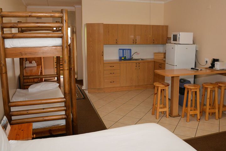 Room 11 of 138
