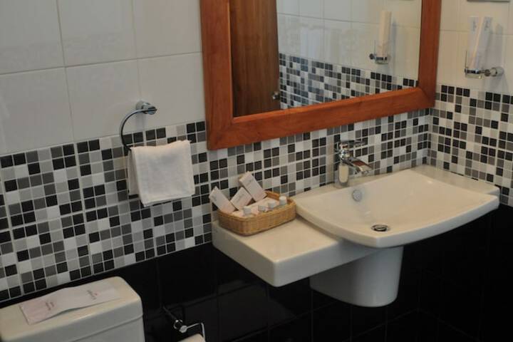 Clean Restrooms