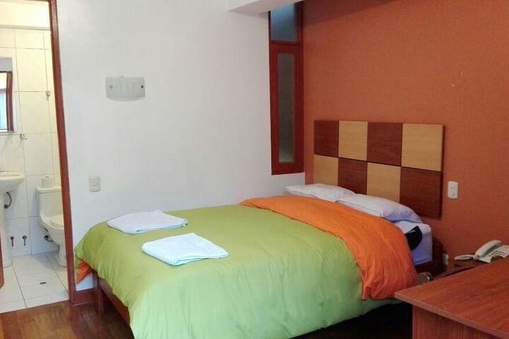 Room 5 of 38