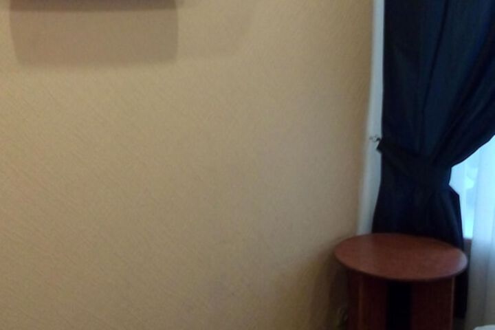 Room 2 of 52