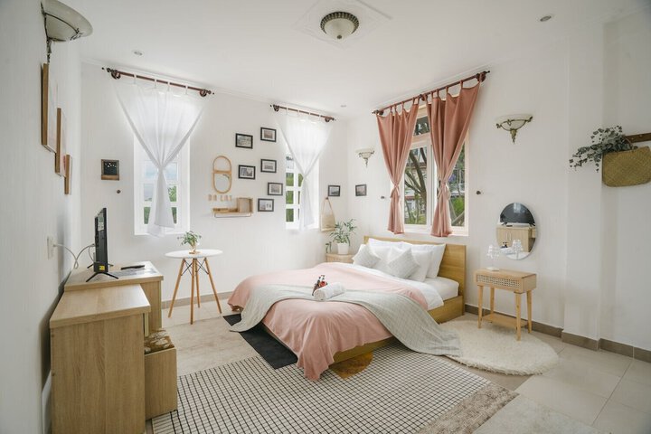 Room 11 of 47