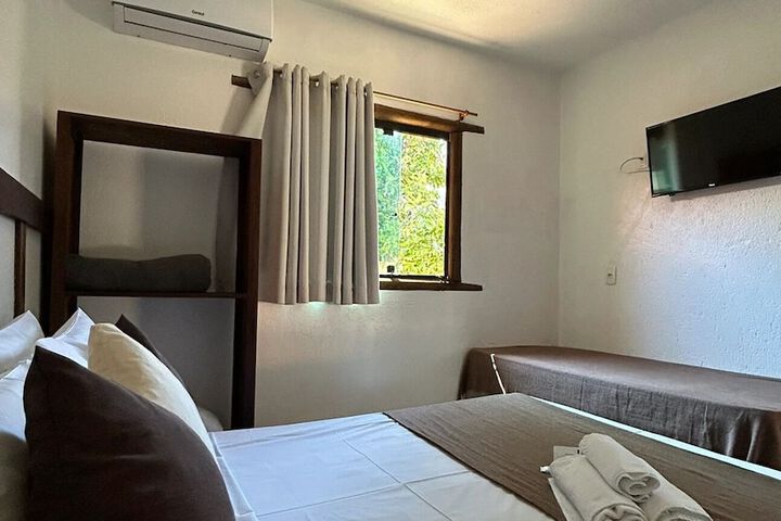 Room 8 of 28