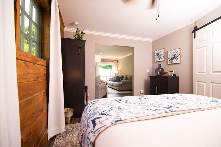 Room 4 of 37