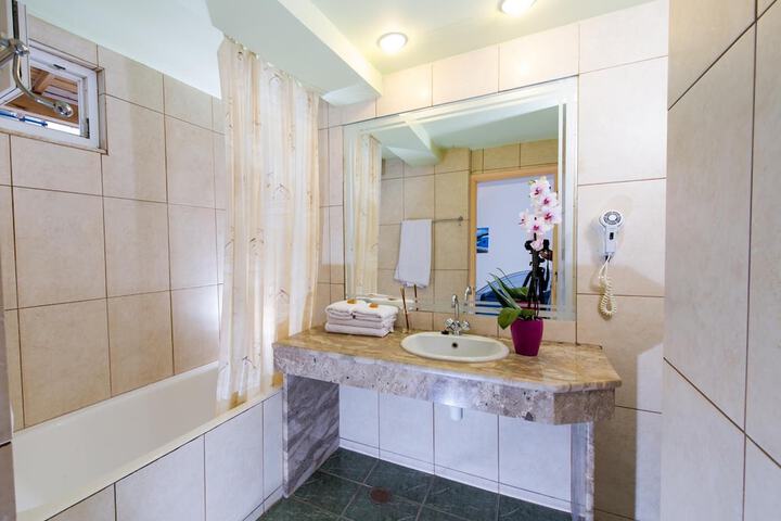 Bath Interior