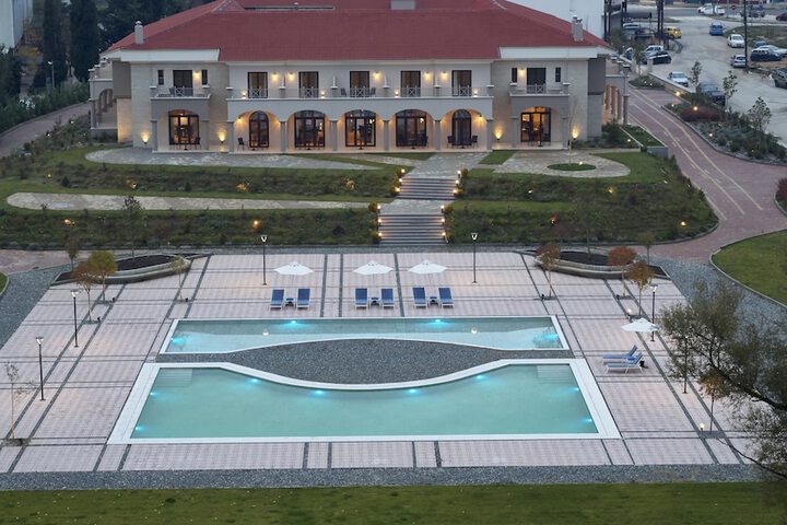 Photo of The Lake Hotel