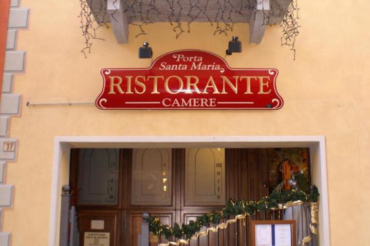 Hotel Porta Santa Maria