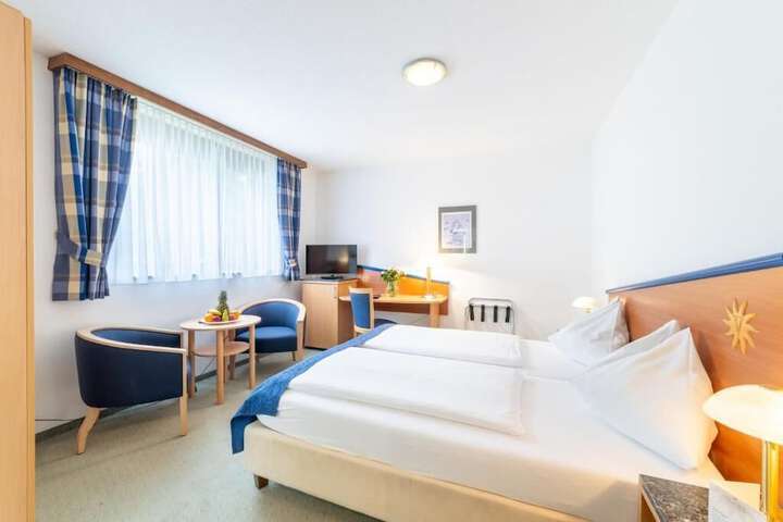 Room 17 of 81