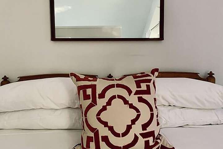 Room 24 of 68