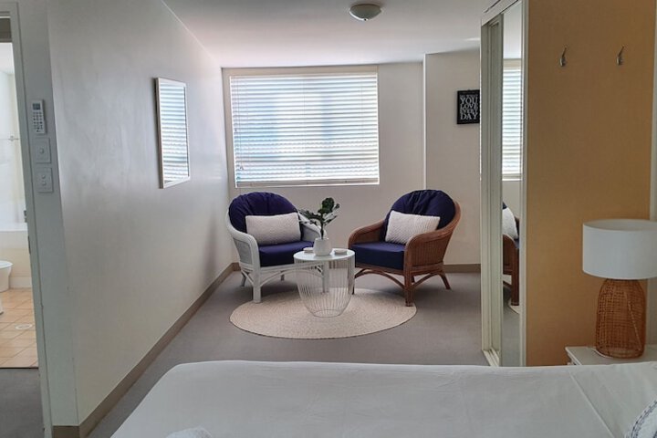 Room 15 of 68