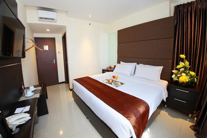 Room 4 of 21
