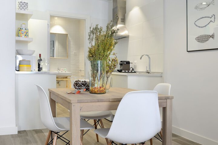 Dining Photos