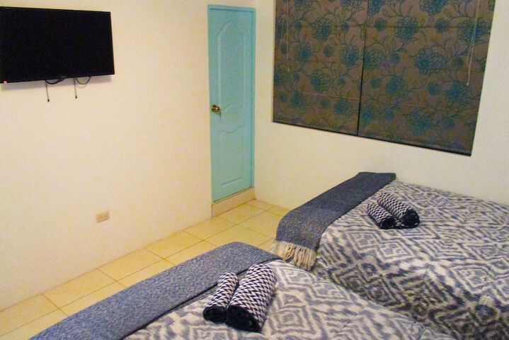 Room 13 of 61