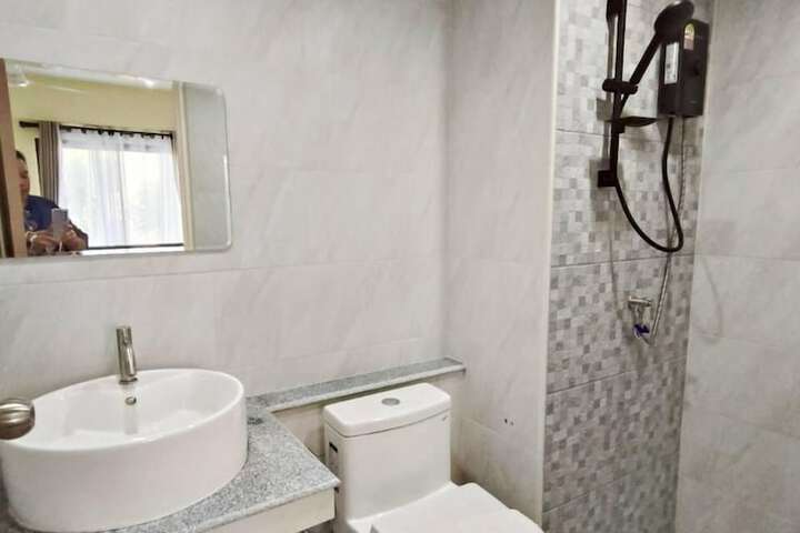 Room 13 of 15