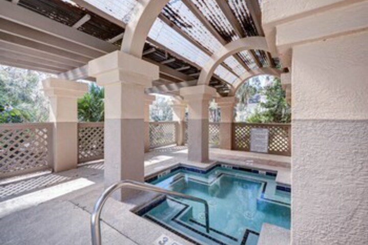 Pool 33 of 57