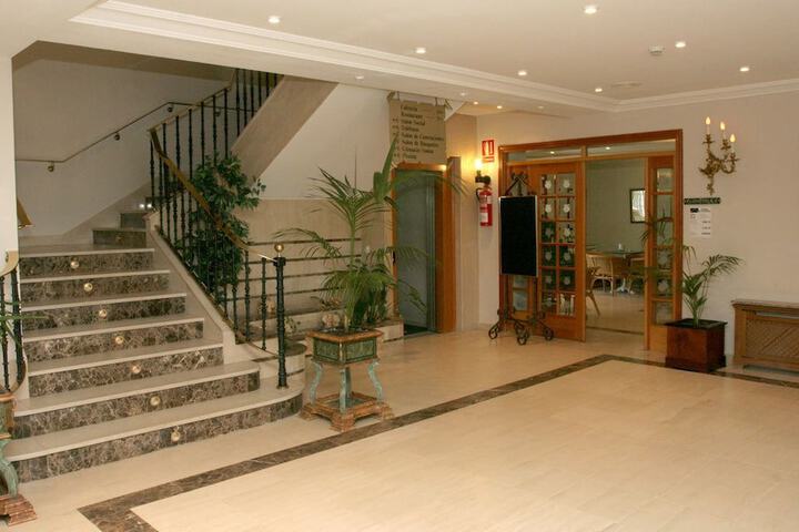 Lobby Entry