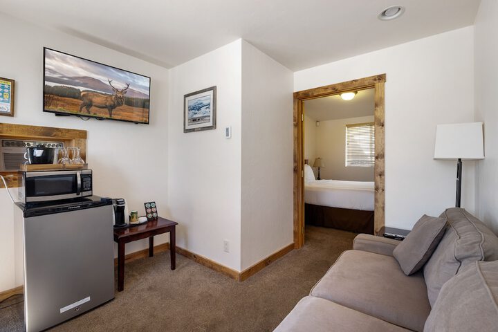 Room 48 of 118