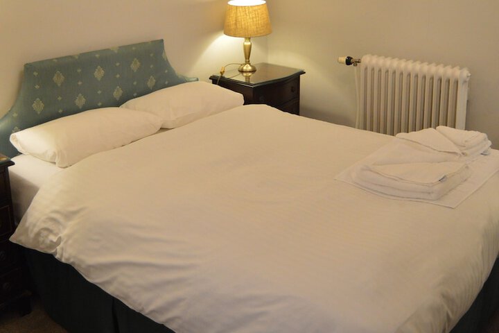 Room 13 of 53
