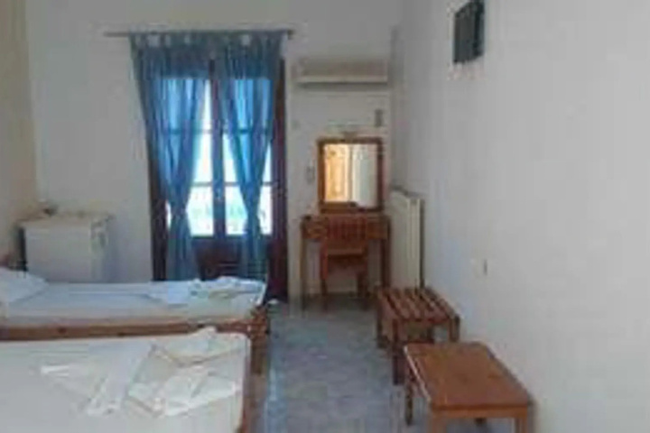 Room 5 of 14
