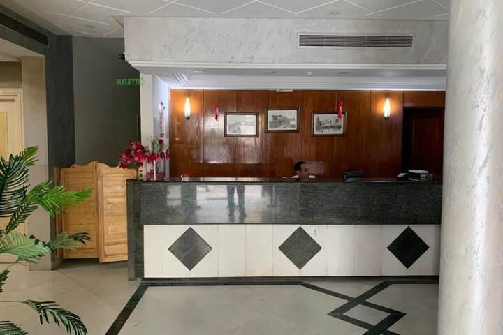 Hotel Interior 7 of 28
