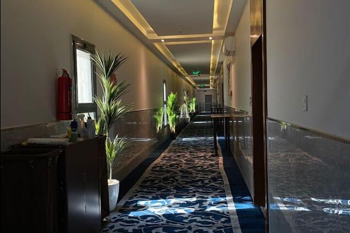 Hotel Interior 6 of 25