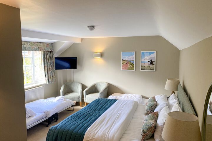 Room 32 of 92