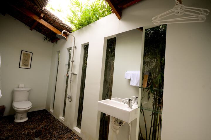 Bathroom Interior Photo