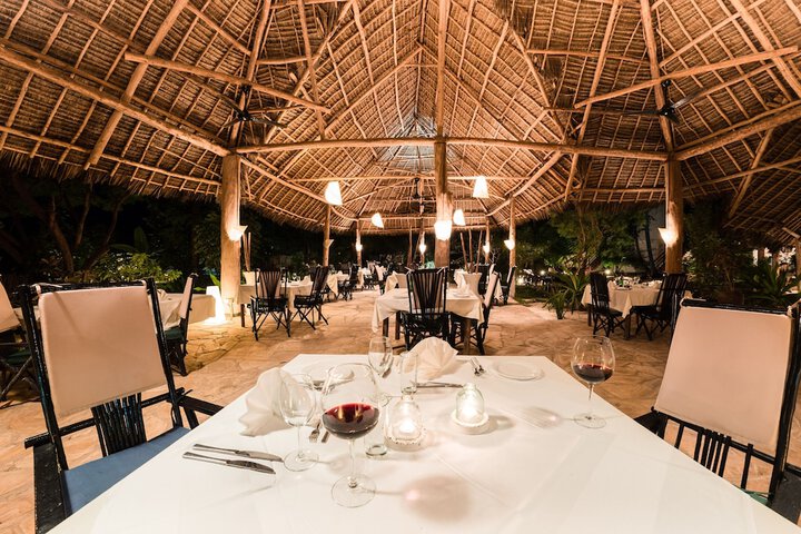 Dining 88 of 137