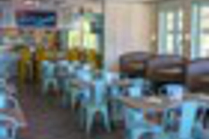 Dining 131 of 180