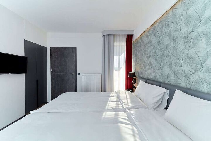 Room 17 of 73