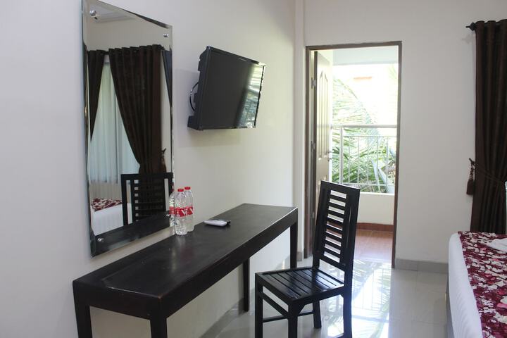 Room 28 of 38