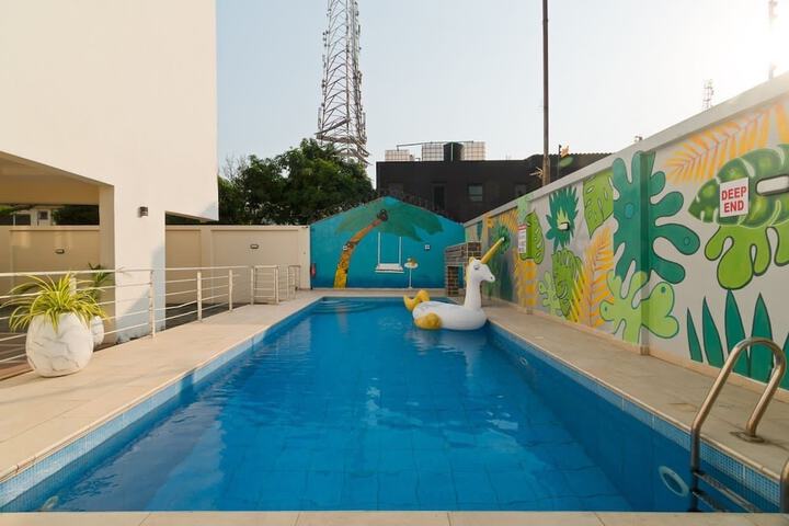 Pool 30 of 31