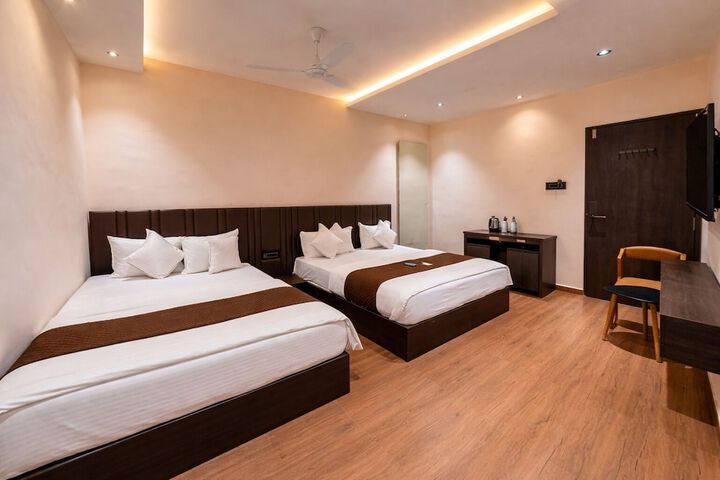 Room 21 of 25