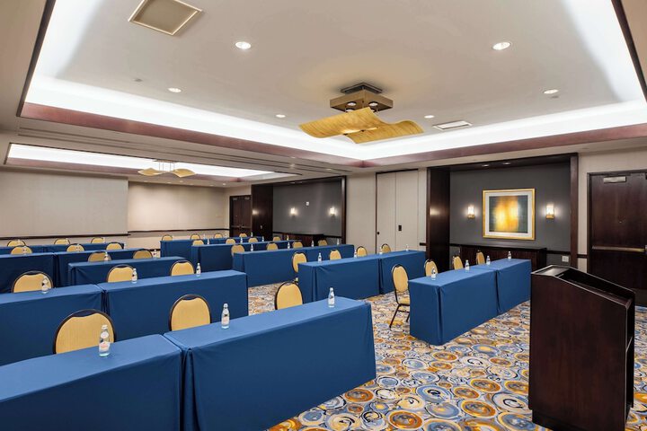Meeting facility