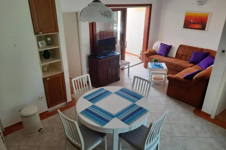 Kike 60 Meters From the Beach A2