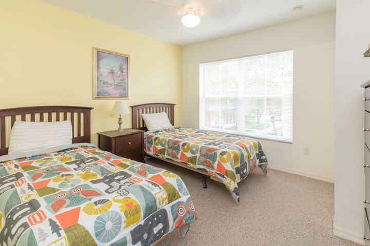 Room 10 of 31