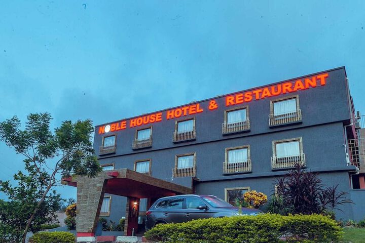 Photo of Noble House Hotel
