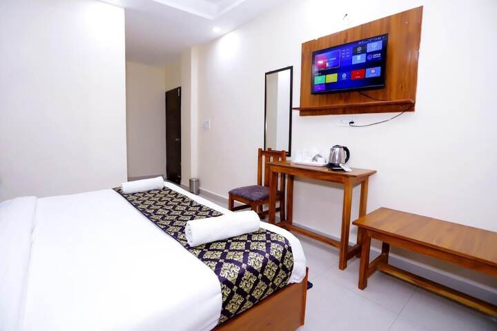 Room 5 of 23