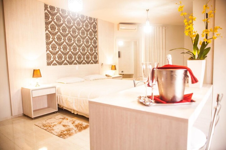 Room 20 of 68