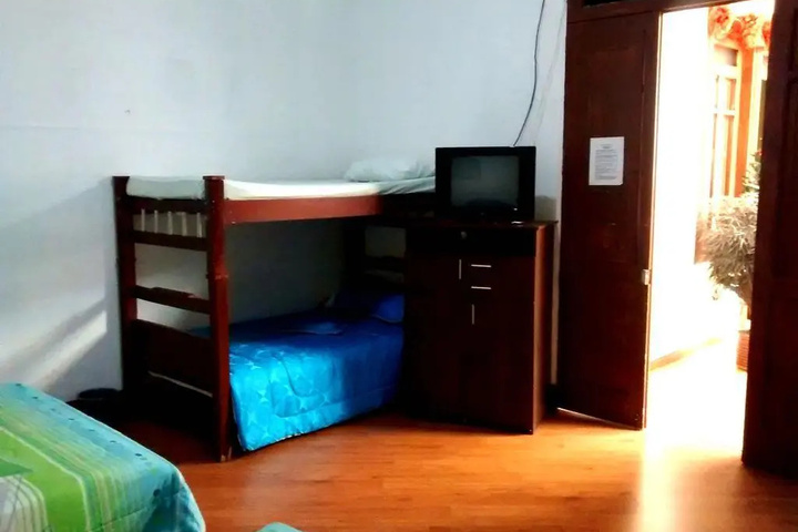 Room 2 of 14