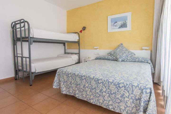 Room 3 of 4