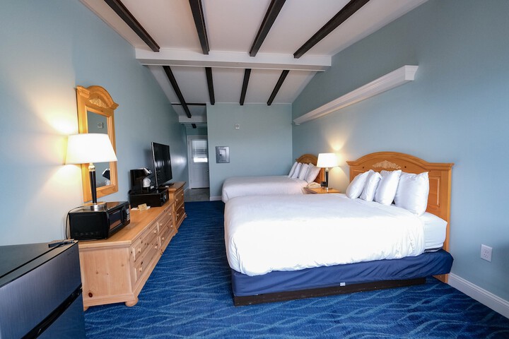 Room 5 of 127