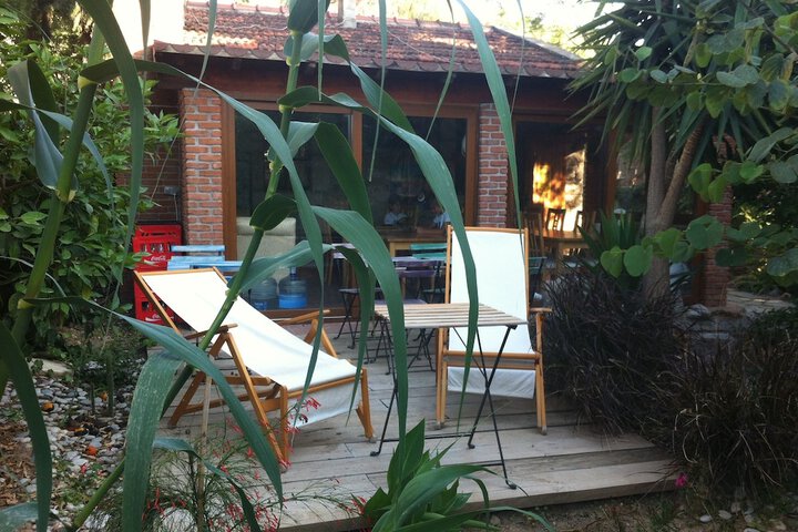 Hotel Exterior 20 of 21