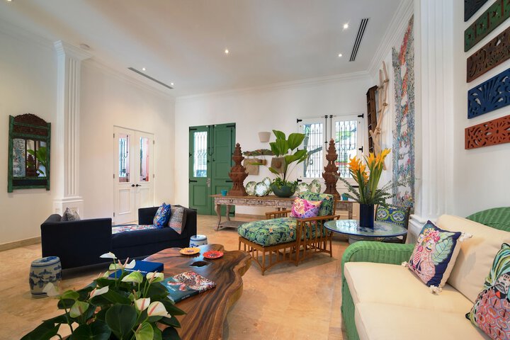 Guest Lobby