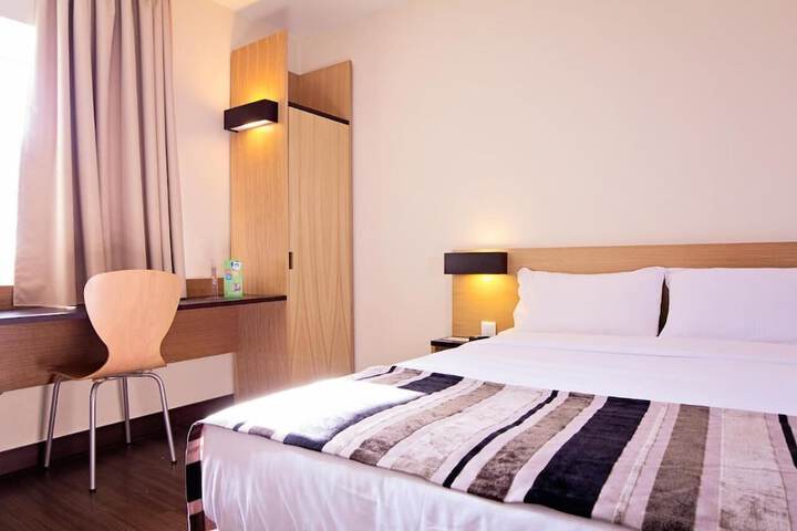 Room 7 of 26