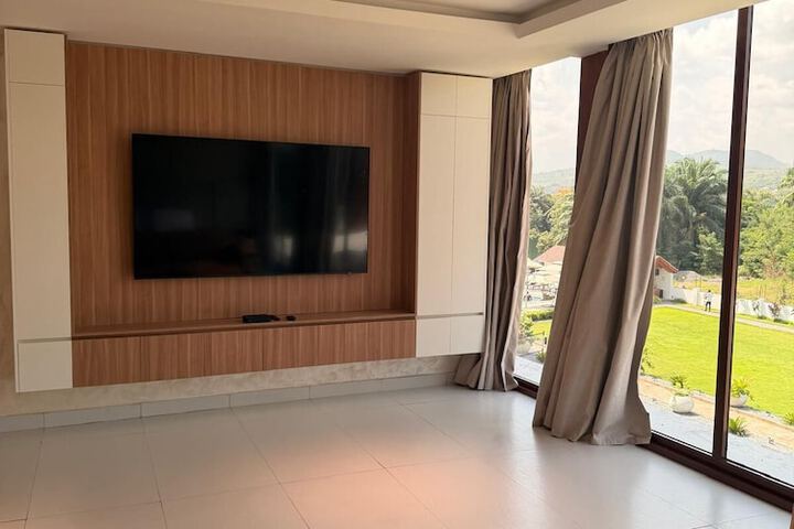 Room 45 of 121