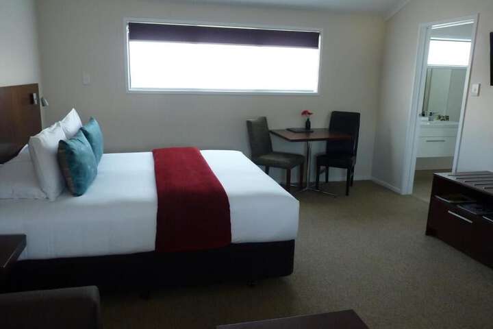 Room 12 of 26