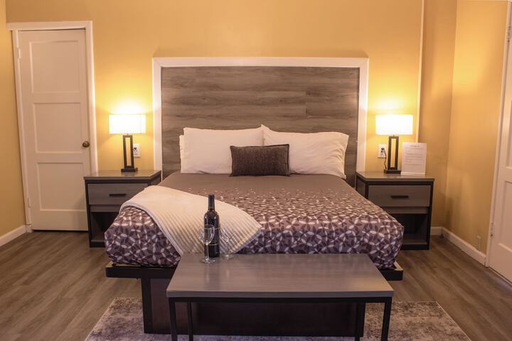 Room 42 of 71
