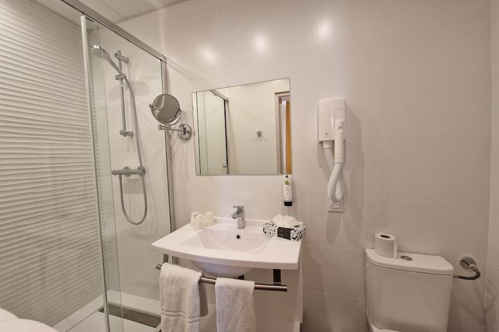 Clean Restrooms